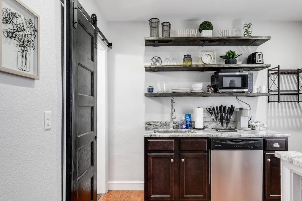 Charming, Happy 1-Bed Oasis: Rva Retreat Awaits! Apartment Richmond Exterior photo