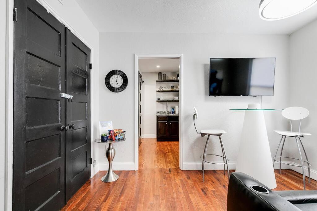 Charming, Happy 1-Bed Oasis: Rva Retreat Awaits! Apartment Richmond Exterior photo